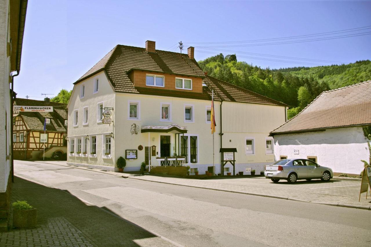 Landhotel Zur Wegelnburg Bruchweiler-Barenbach Luaran gambar